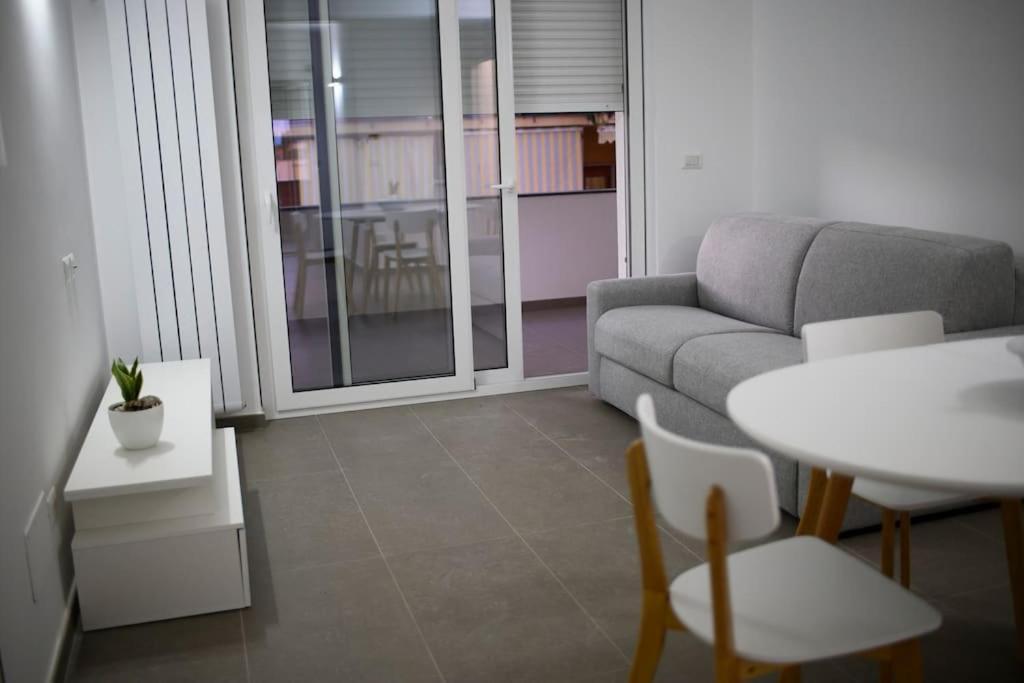Matilde'S Flat Appartement Milazzo Buitenkant foto