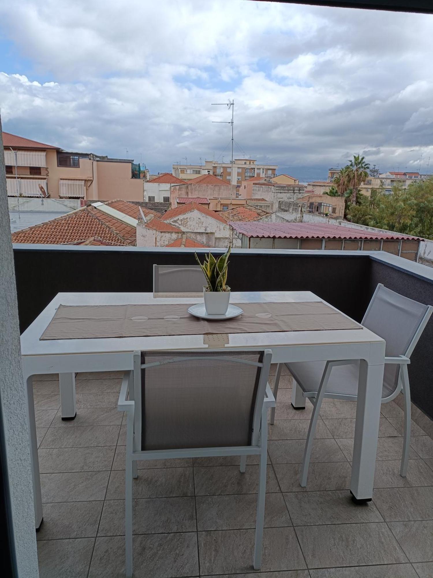 Matilde'S Flat Appartement Milazzo Buitenkant foto